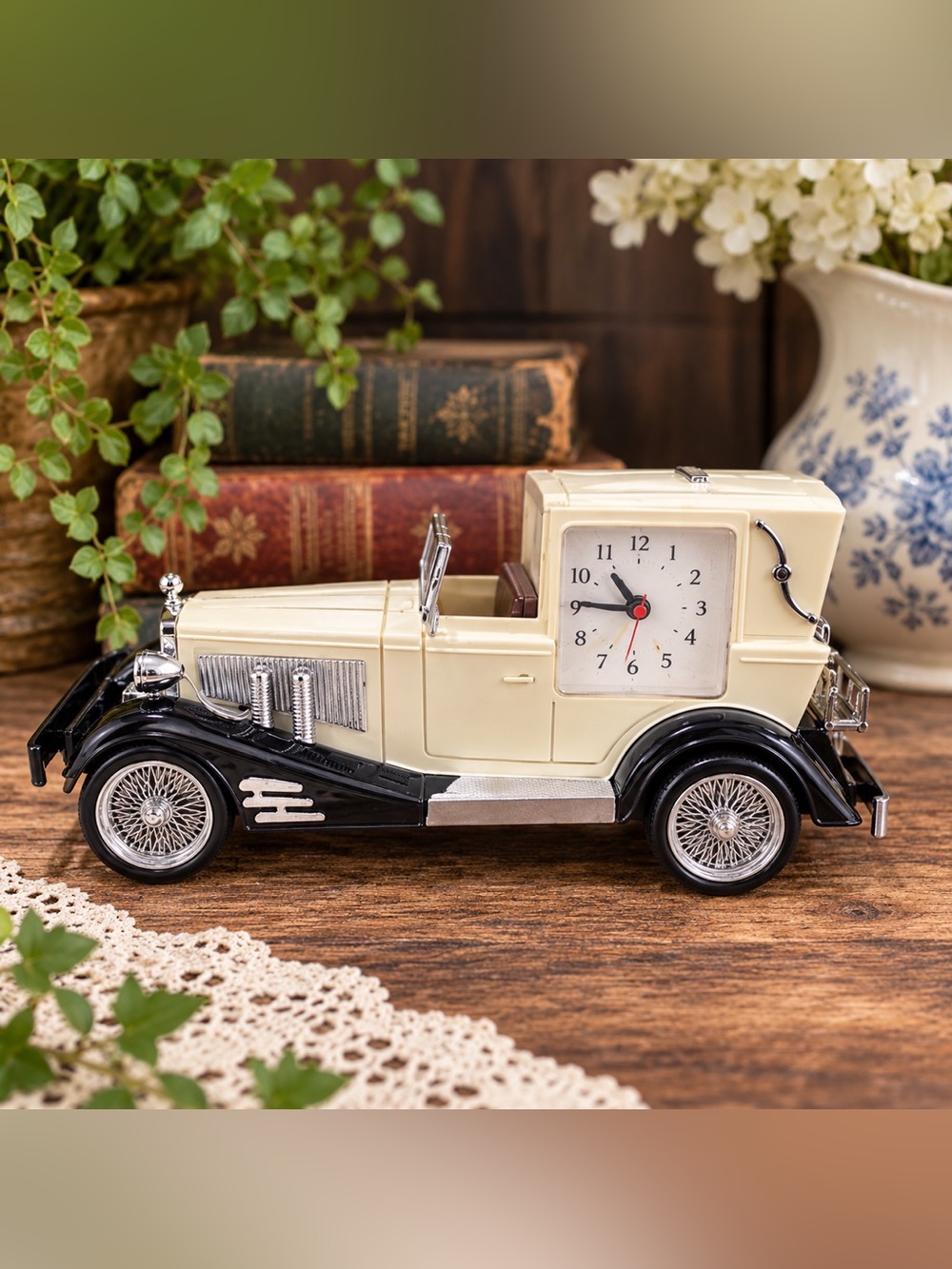 Retro Classic Car Talking Alarm Clock Flashing Lights